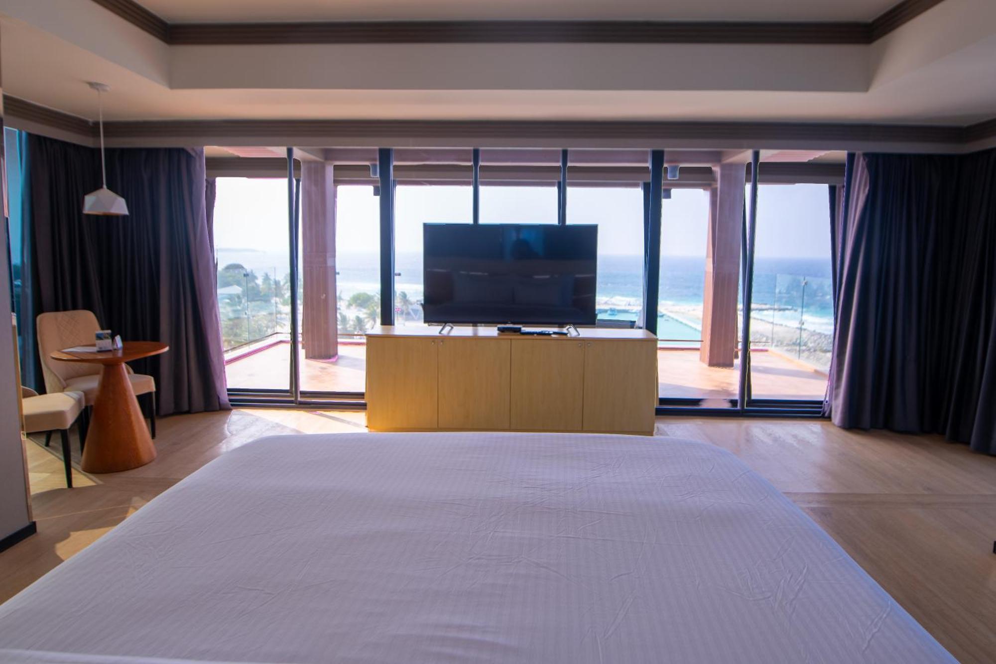 Swarn By Hawks Hotels Kamadhoo Dış mekan fotoğraf