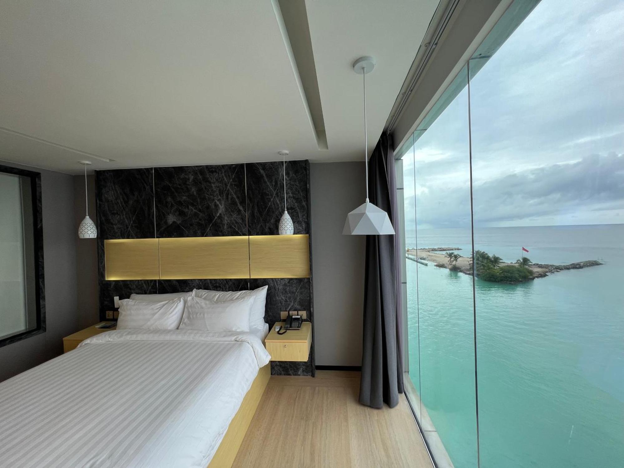 Swarn By Hawks Hotels Kamadhoo Dış mekan fotoğraf
